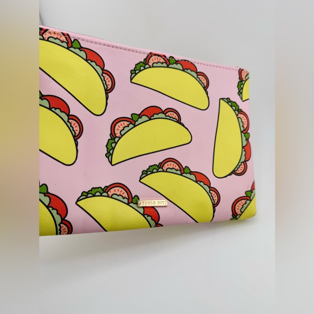 Studio DIY Taco Print Cosmetic Bag Pouch or Clutch with Gold Hardware Pink - Picture 6 of 10